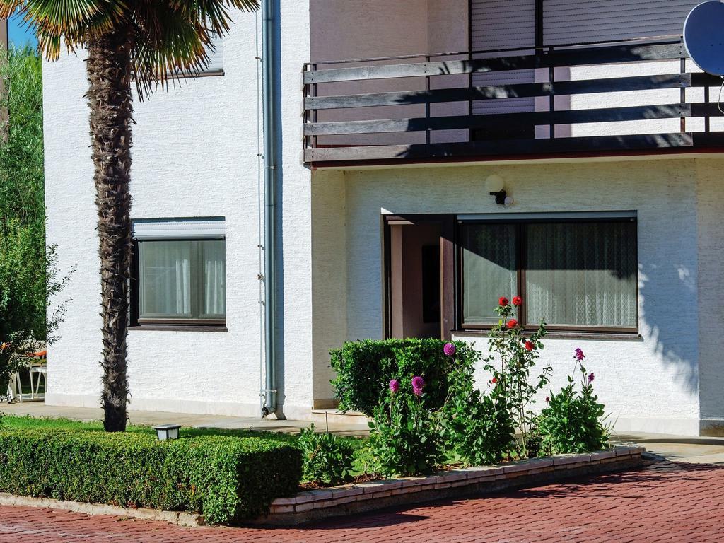 Apartment Gold & Gray Apartment Zadar