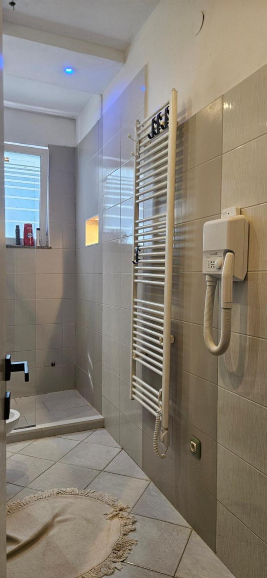 Apartament Gold & Gray *