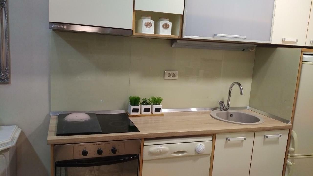 Apartament Gold & Gray *